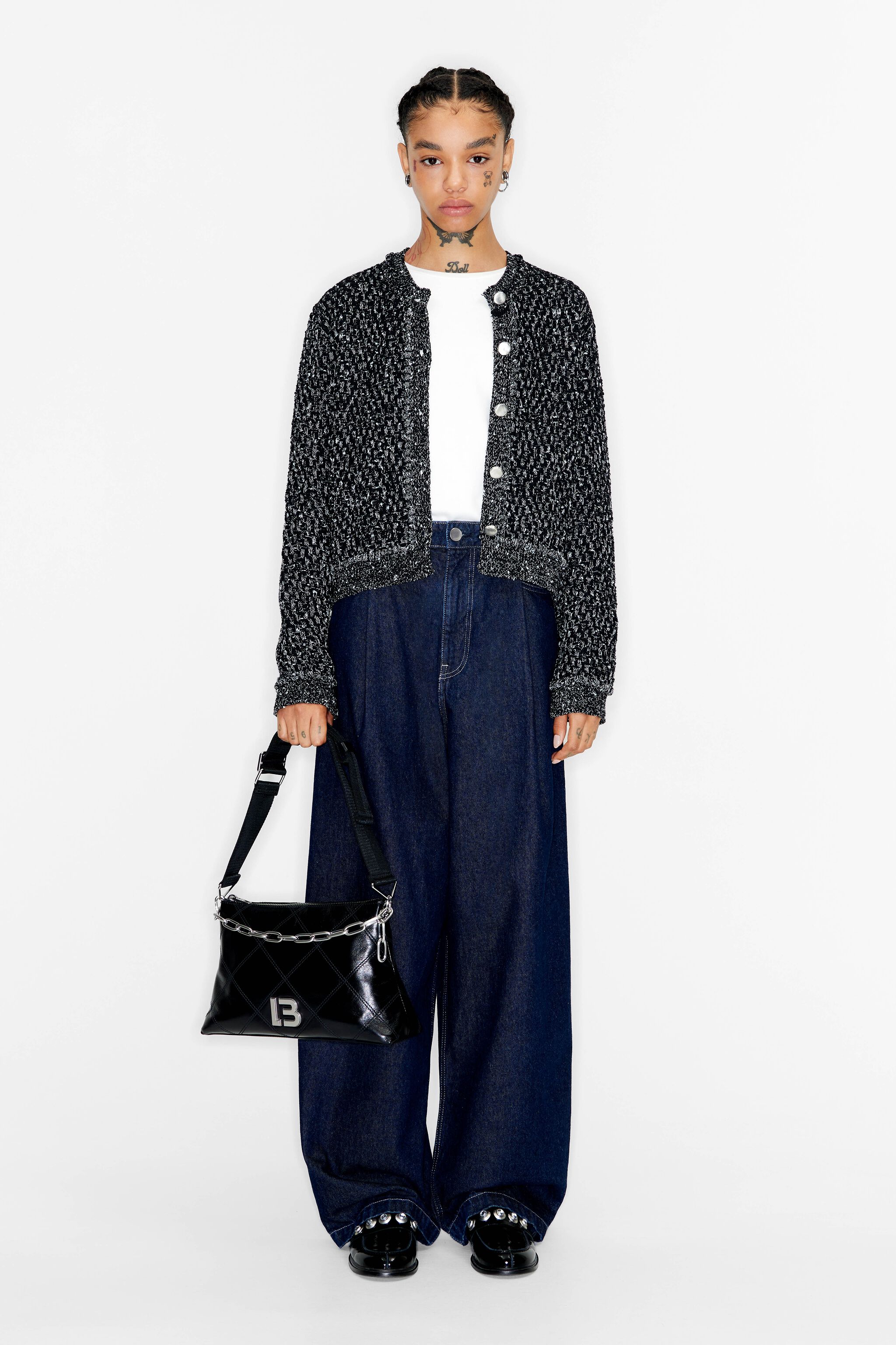 M black leather trapezium bag