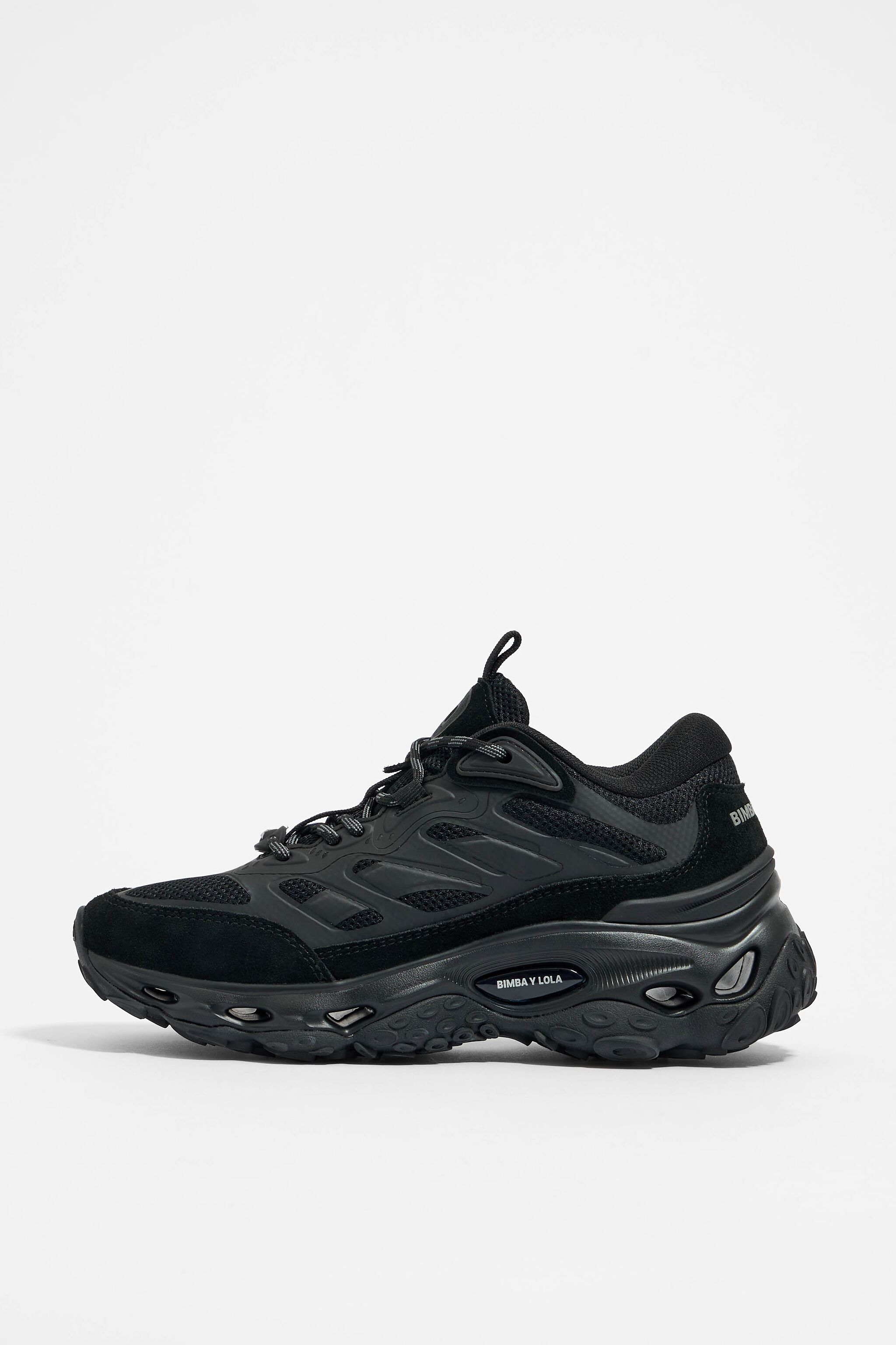 Black Pulpo wedge runner sneaker