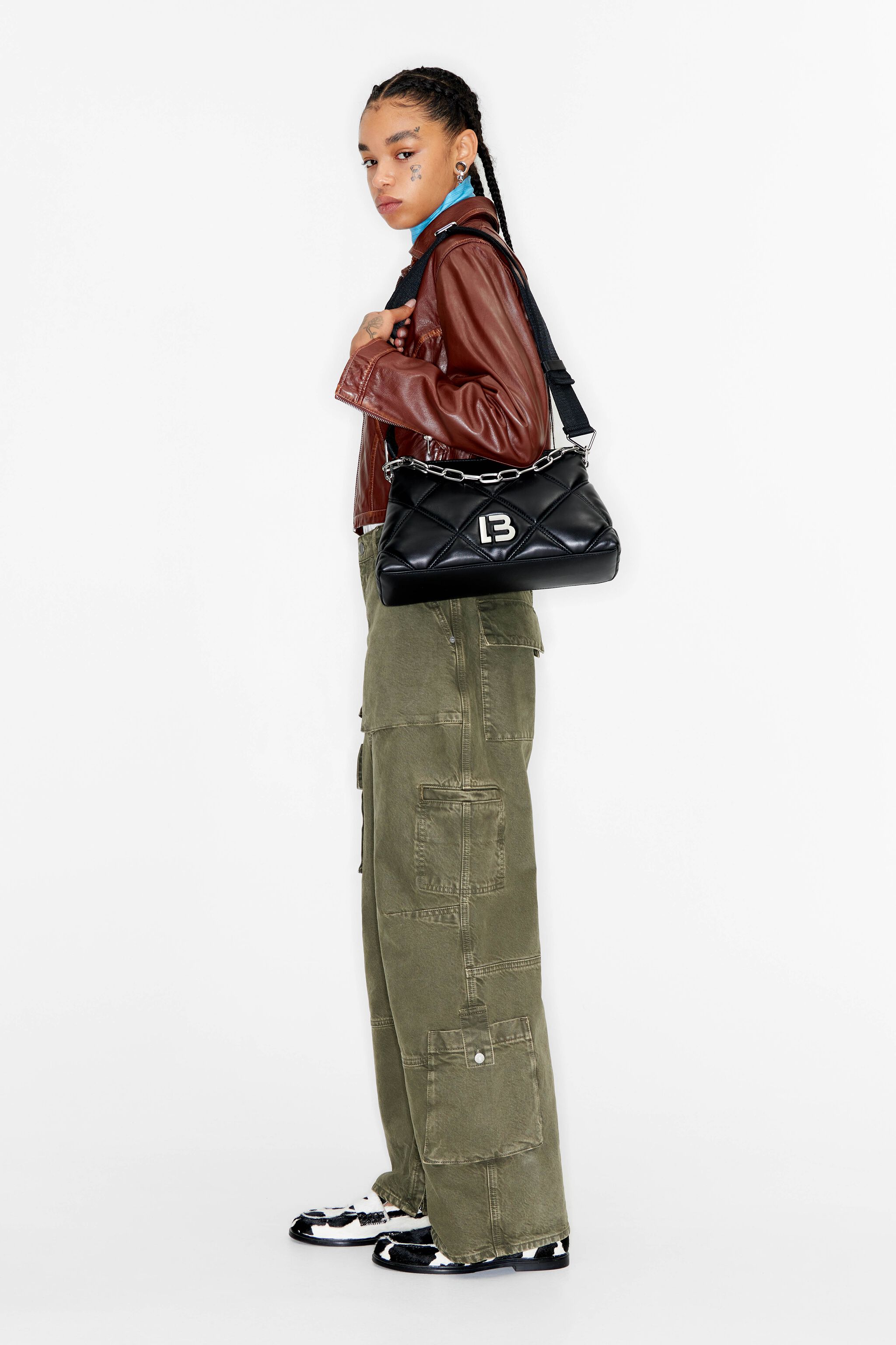 M black leather trapezium bag